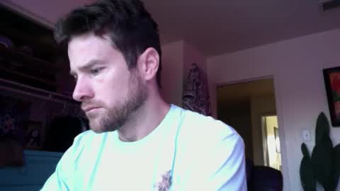 Dr. Love online show from 05-03-26, 12:22