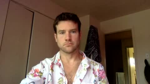 Dr. Love online show from 07-19-26, 01:48