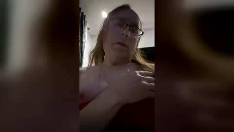 tanya853046 online show from 08-06-26, 09:28