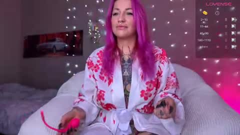 Tanya acid       online show from 07-25-26, 06:11