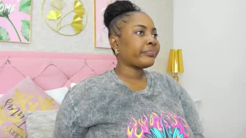 tanysha_03 online show from 09-25-25, 12:09