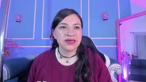 Snapshot of tarataylorr chatting on 11-04-25, 01:16 Tara online show from 11-04-25, 01:16