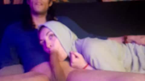 Snapshot of tarian_xxx chatting on 10-12-25, 04:50 T  J   online show from 10-12-25, 04:50