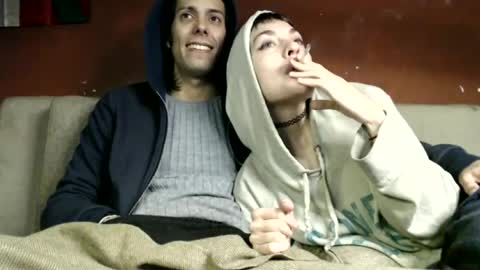 Snapshot of tarian_xxx chatting on 06-14-26, 07:10 T J online show from 06-14-26, 07:10