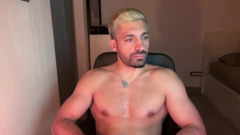 tarquit8 online show from 09-18-25, 09:06