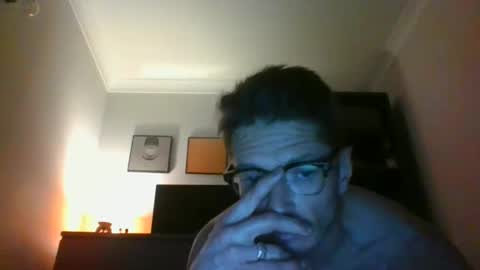 Snapshot of tartankingofscots chatting on 02-23-25, 01:24 tartankingofscots online show from 02-23-25, 01:24