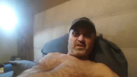 Snapshot of tarzeny77 chatting on 11-15-25, 01:47 tarzeny77 online show from 11-15-25, 01:47