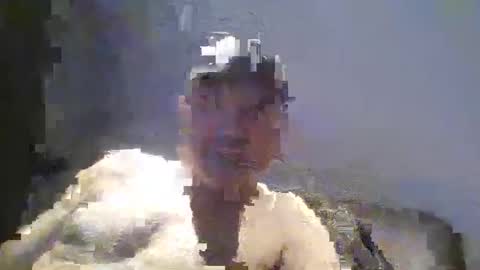 Snapshot of tarzeny77 chatting on 11-23-25, 01:16 tarzeny77 online show from 11-23-25, 01:16