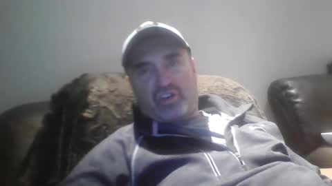 Snapshot of tarzeny77 chatting on 12-19-25, 07:54 tarzeny77 online show from 12-19-25, 07:54