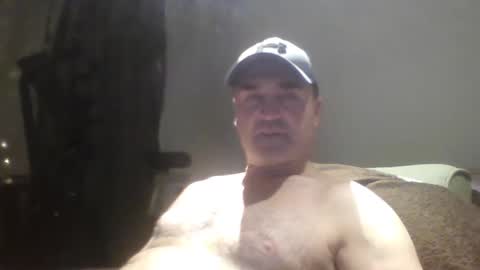 Snapshot of tarzeny77 chatting on 01-12-26, 02:28 tarzeny77 online show from 01-12-26, 02:28