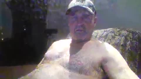 Snapshot of tarzeny77 chatting on 01-14-26, 02:06 tarzeny77 online show from 01-14-26, 02:06