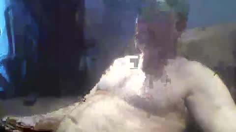 Snapshot of tarzeny77 chatting on 02-17-26, 09:32 tarzeny77 online show from 02-17-26, 09:32