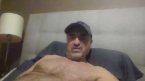 Snapshot of tarzeny77 chatting on 03-19-26, 02:04 tarzeny77 online show from 03-19-26, 02:04