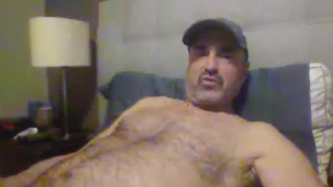 Snapshot of tarzeny77 chatting on 03-31-26, 01:29 tarzeny77 online show from 03-31-26, 01:29