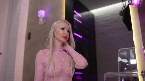 Snapshot of tasha_allas chatting on 02-09-25, 10:20 Tasha online show from 02-09-25, 10:20