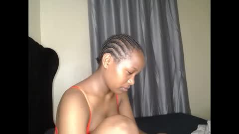 Ireen online show from 10-26-25, 04:24