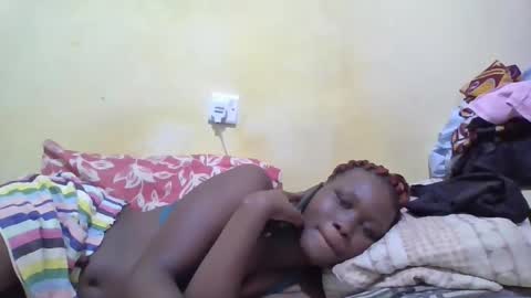 Snapshot of tashacute20 chatting on 05-11-26, 03:18 tashacute20 online show from 05-11-26, 03:18