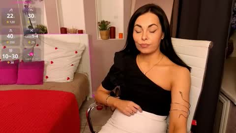 Snapshot of tashahoney chatting on 11-20-25, 09:14 Tasha online show from 11-20-25, 09:14