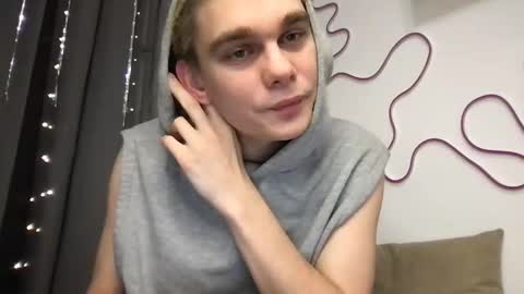 tasteithorny online show from 02-20-25, 05:40