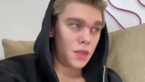 tasteithorny online show from 03-10-25, 05:43