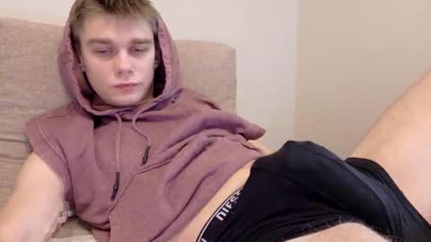 tasteithorny online show from 04-29-26, 01:48