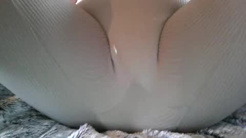 Snapshot of tasteofdreams13 chatting on 11-20-25, 01:11 Emily Dan online show from 11-20-25, 01:11