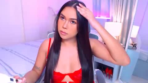 Snapshot of tasteofinnocence chatting on 02-17-26, 08:22 Miss Tati online show from 02-17-26, 08:22