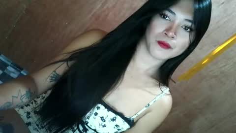   online show from 10-07-25, 03:58