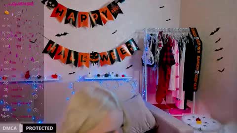 Ann online show from 10-29-25, 02:14