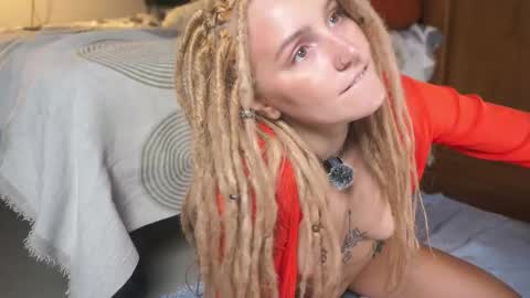 Snapshot of tasty_tomato chatting on 02-14-25, 11:10 RHEA pronanciation like Reya online show from 02-14-25, 11:10