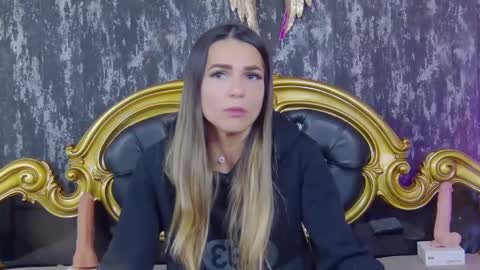Snapshot of tastypatricia chatting on 01-23-25, 07:00 TastyPatricia online show from 01-23-25, 07:00
