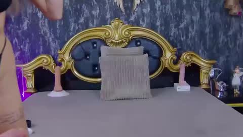 Snapshot of tastypatricia chatting on 02-27-25, 02:21 TastyPatricia online show from 02-27-25, 02:21