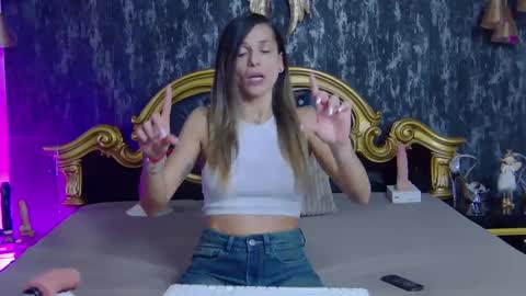 Snapshot of tastypatricia chatting on 02-28-25, 06:52 TastyPatricia online show from 02-28-25, 06:52
