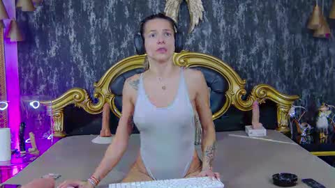 Snapshot of tastypatricia chatting on 03-04-25, 10:24 TastyPatricia online show from 03-04-25, 10:24