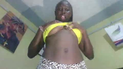 Snapshot of tat493864 chatting on 10-15-25, 04:18 tat493864 online show from 10-15-25, 04:18