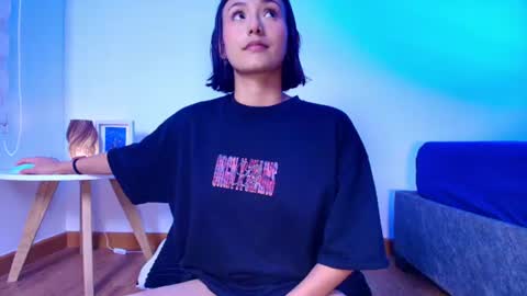 Snapshot of tati_cardenas chatting on 06-20-26, 04:26 AME online show from 06-20-26, 04:26