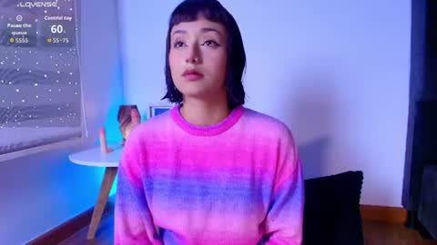 Snapshot of tati_cardenas chatting on 06-26-26, 05:01 AME online show from 06-26-26, 05:01
