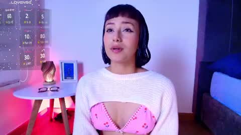 Snapshot of tati_cardenas chatting on 06-28-26, 04:51 AME online show from 06-28-26, 04:51