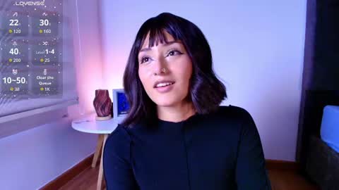 Snapshot of tati_cardenas chatting on 07-25-26, 09:56 AME online show from 07-25-26, 09:56