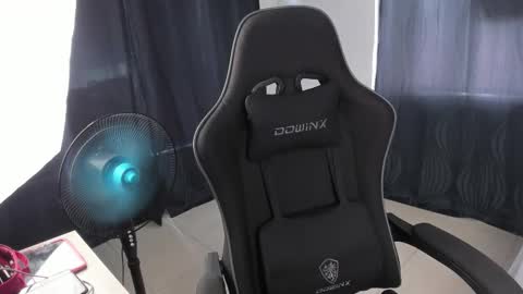 Snapshot of tati_jones chatting on 11-04-25, 07:13 Tatiana online show from 11-04-25, 07:13