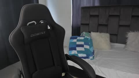 Snapshot of tati_jones chatting on 03-11-26, 07:31 Tatiana online show from 03-11-26, 07:31