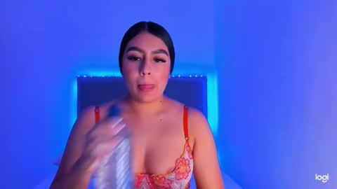 Snapshot of tatiana_2000 chatting on 12-31-24, 05:40 Tatiana online show from 12-31-24, 05:40