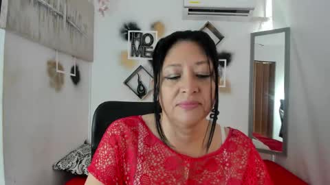 Snapshot of tatiana_sofiaa chatting on 10-08-25, 01:31 tatiana_sofiaa online show from 10-08-25, 01:31