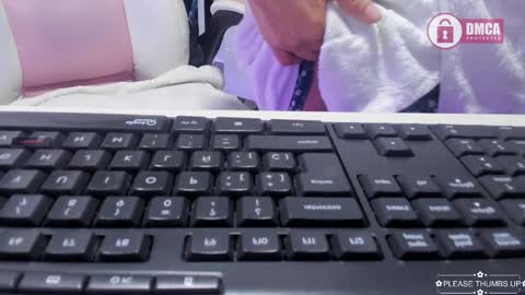 Snapshot of tatiana_vegha chatting on 01-10-25, 12:26 i am tatiana online show from 01-10-25, 12:26