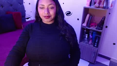 Snapshot of tatiana_wd chatting on 01-22-25, 01:42 tatiana online show from 01-22-25, 01:42