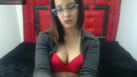 Snapshot of tatianamaturee chatting on 12-14-24, 04:23 tatiana online show from 12-14-24, 04:23