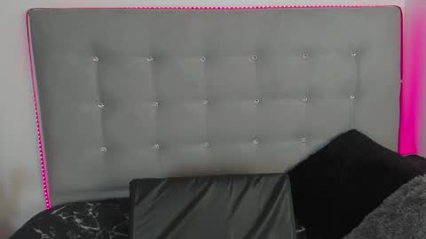 Snapshot of tatianasquirthot chatting on 05-15-26, 07:43 tatianasquirthot online show from 05-15-26, 07:43