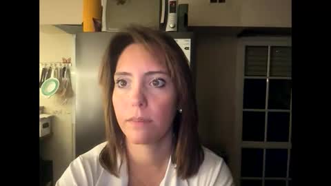 Snapshot of tatieli chatting on 10-08-25, 02:42 Tatieli online show from 10-08-25, 02:42