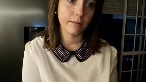 Snapshot of tatieli chatting on 10-15-25, 01:28 Tatieli online show from 10-15-25, 01:28