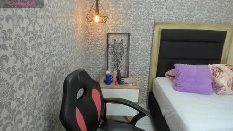 T A T I  online show from 01-11-25, 12:29